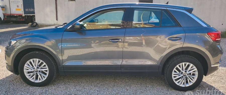 Volkswagen T-Roc 2021